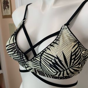 Bamboo Leaf Bikini Top